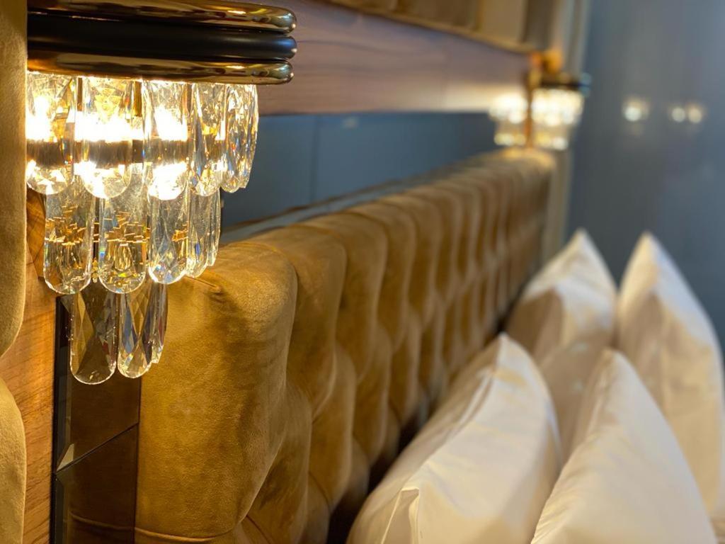 Vila Imperial One Luxury Boutique Hotel Făgăraş Zewnętrze zdjęcie
