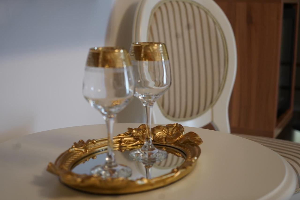 Vila Imperial One Luxury Boutique Hotel Făgăraş Zewnętrze zdjęcie