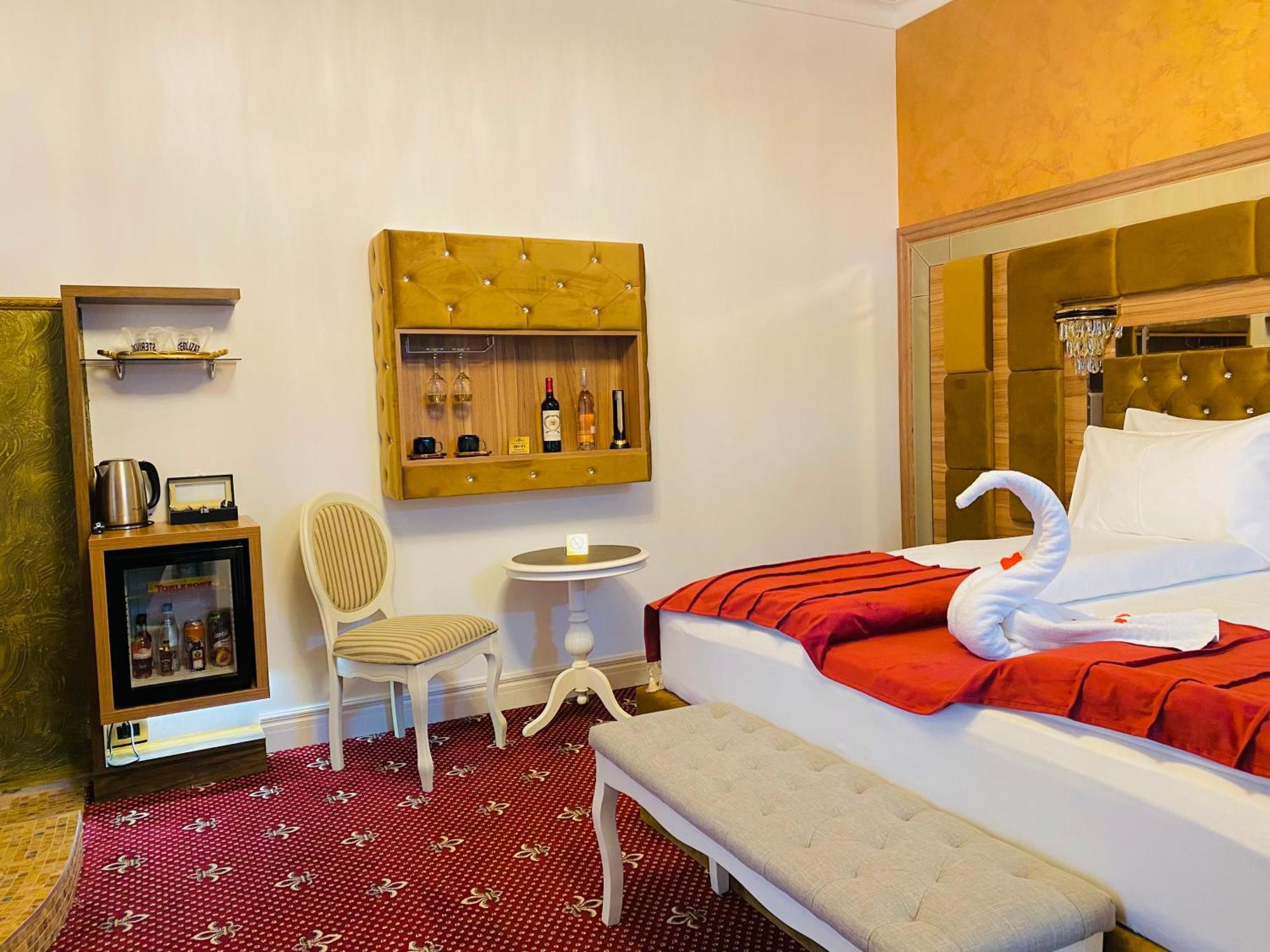 Vila Imperial One Luxury Boutique Hotel Făgăraş Zewnętrze zdjęcie