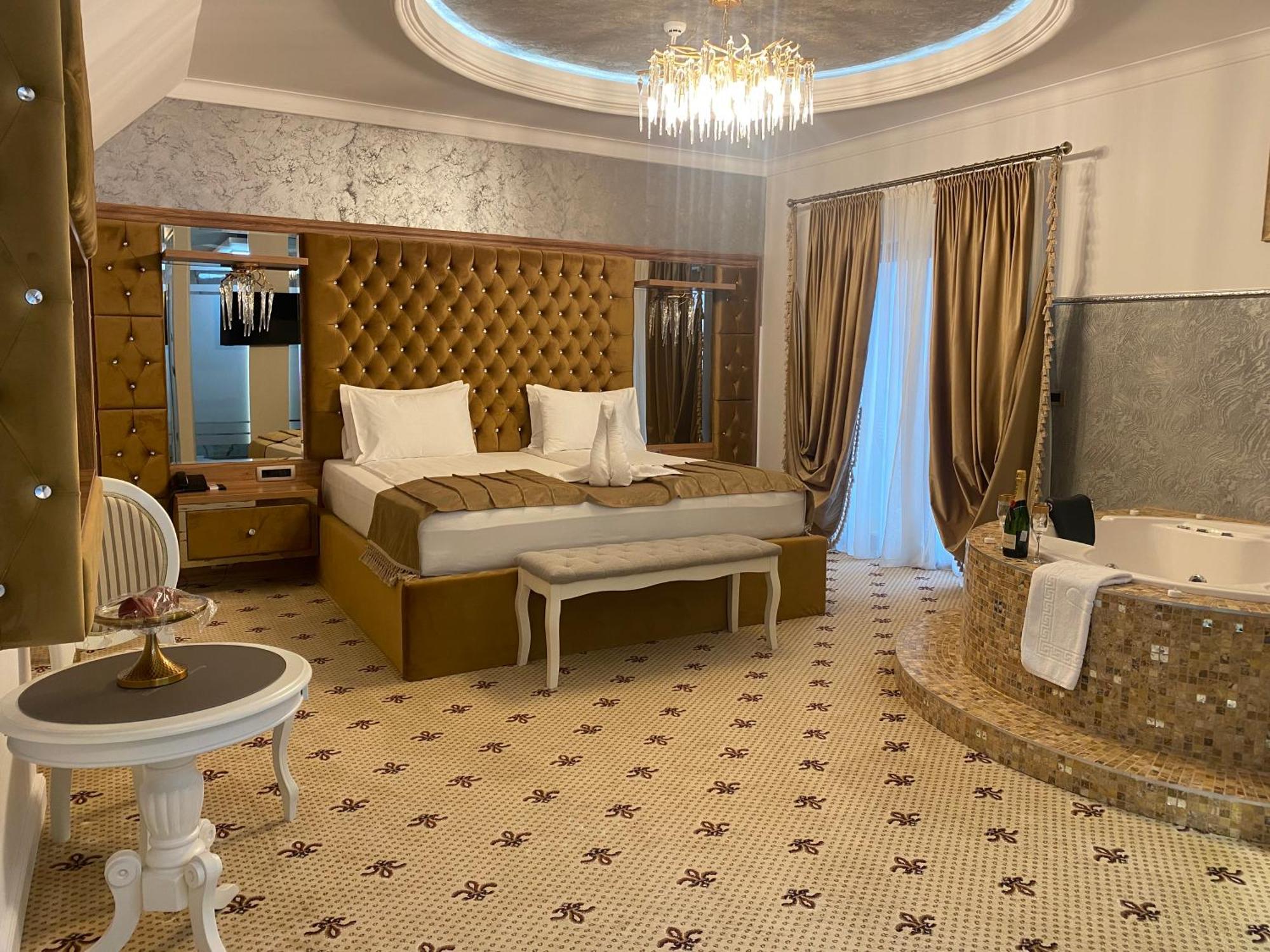 Vila Imperial One Luxury Boutique Hotel Făgăraş Zewnętrze zdjęcie
